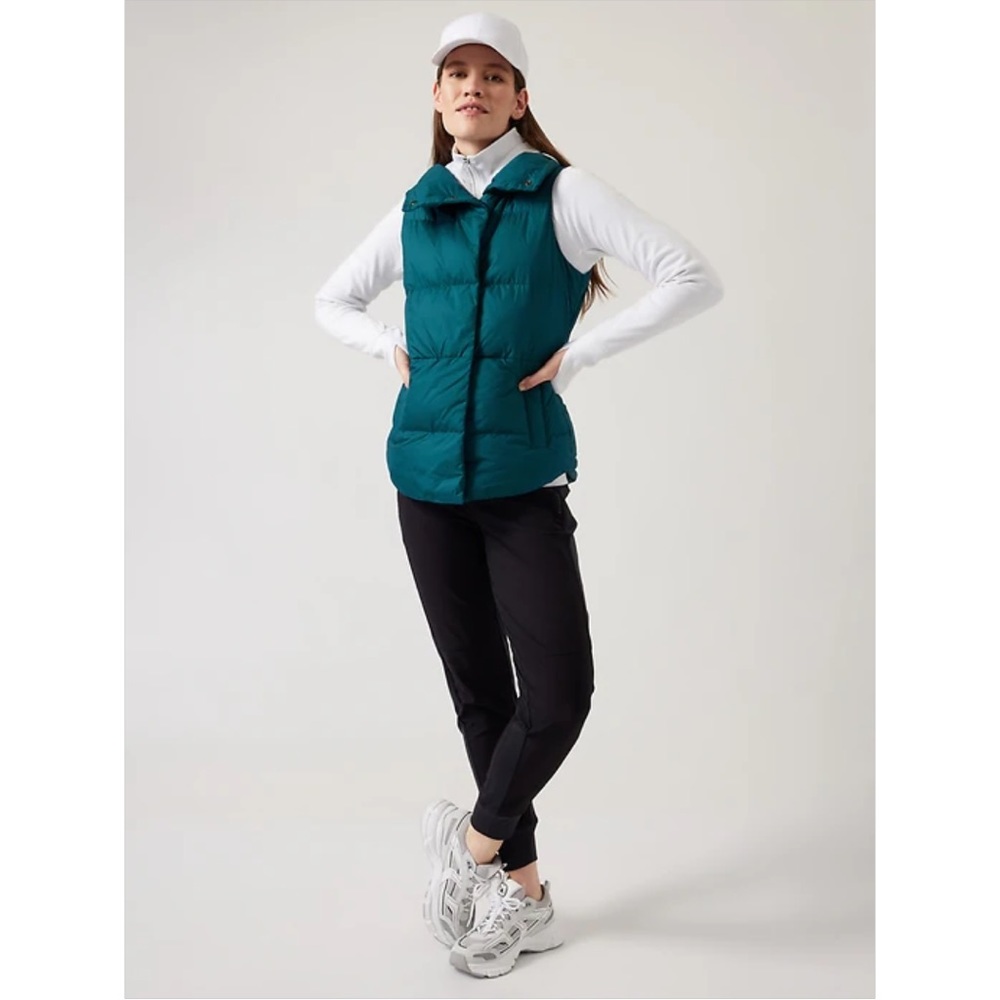 NWT Athleta Downtown Vest - Picture 2 of 9